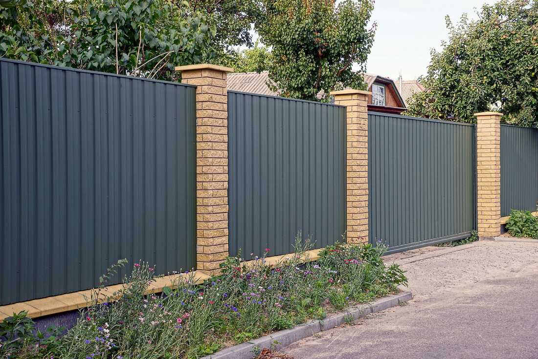 colorbond fence kingswood penrith